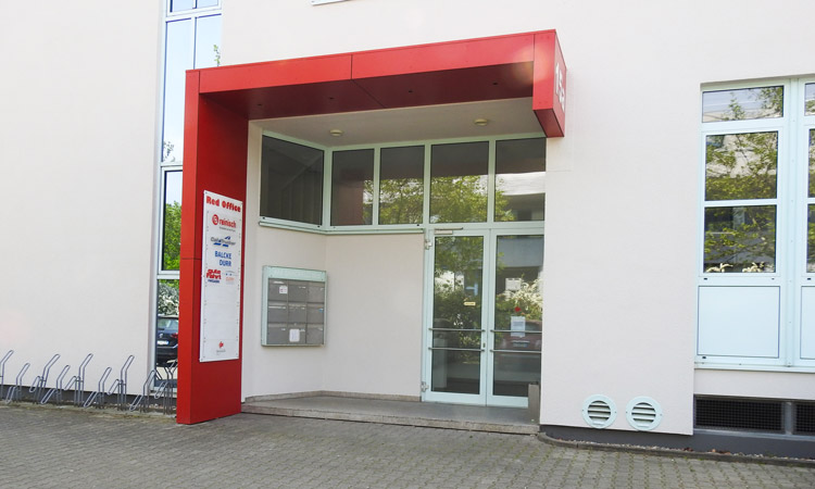 Red Office, Seiteneingang